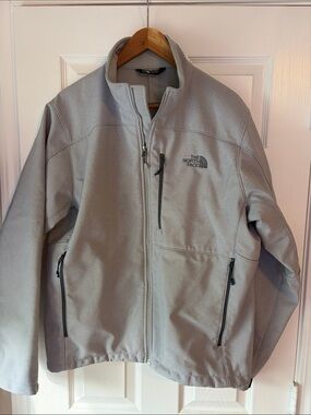 XL The North Face Men's Light Gray Performance Softshell Jacket APEX Bionic!